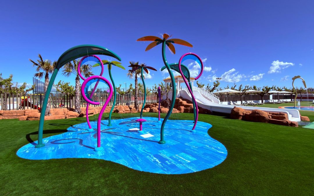 Domingos que saben a verano en la Zona Oasis de Camping Els Pins